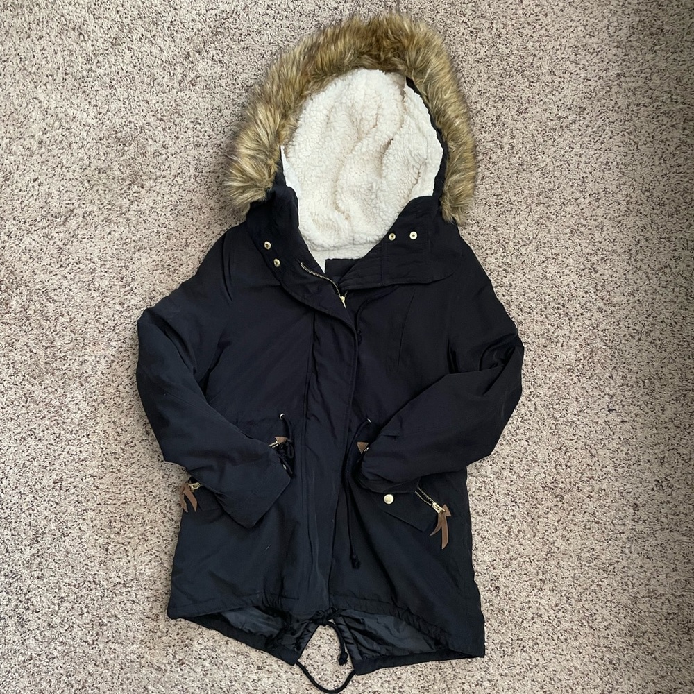 Black winter coat from boutique. Super cute. Worn once. Size small.